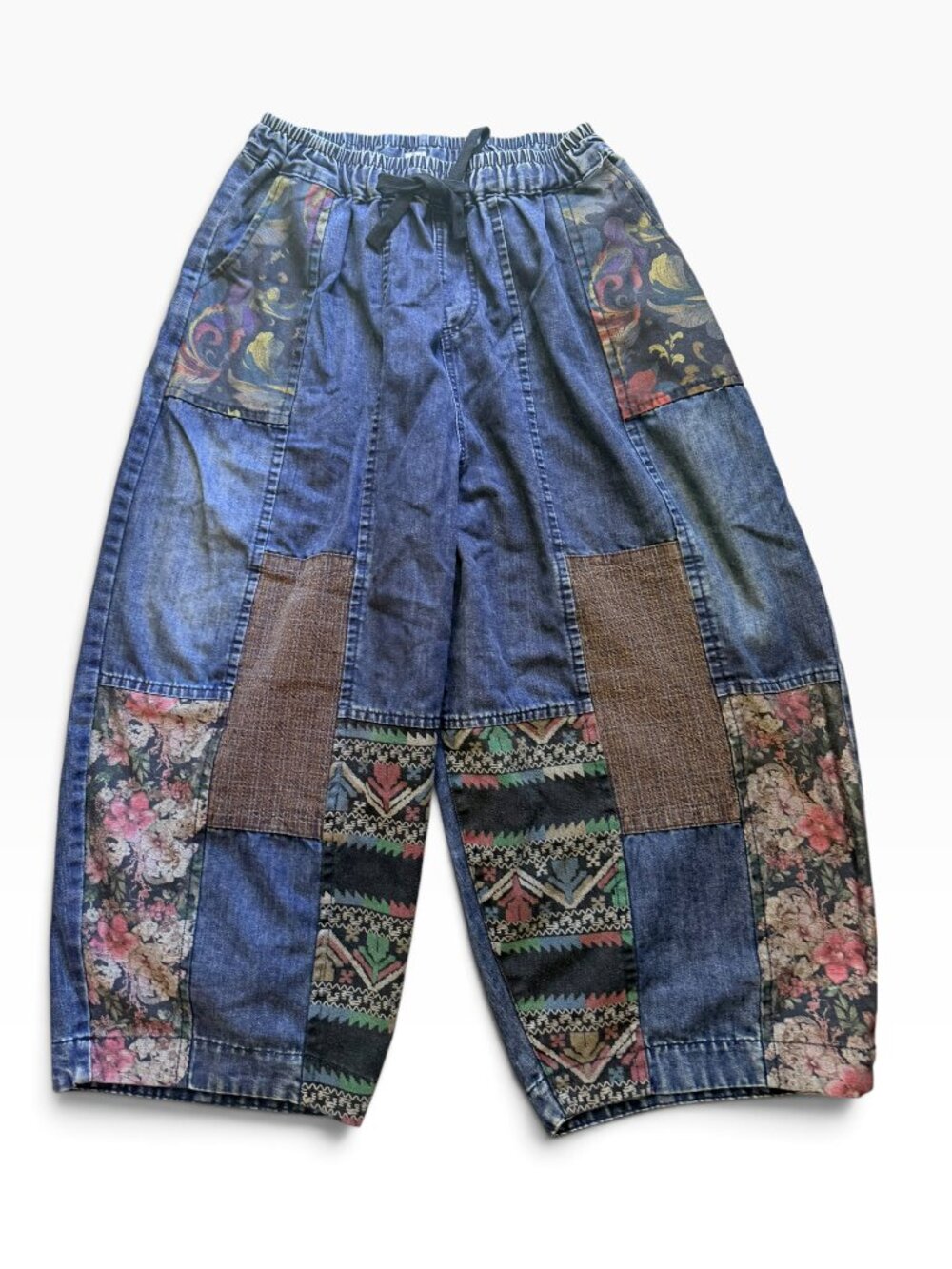 Thailand Barrel Pants with drawstrings (M-L/never worn)